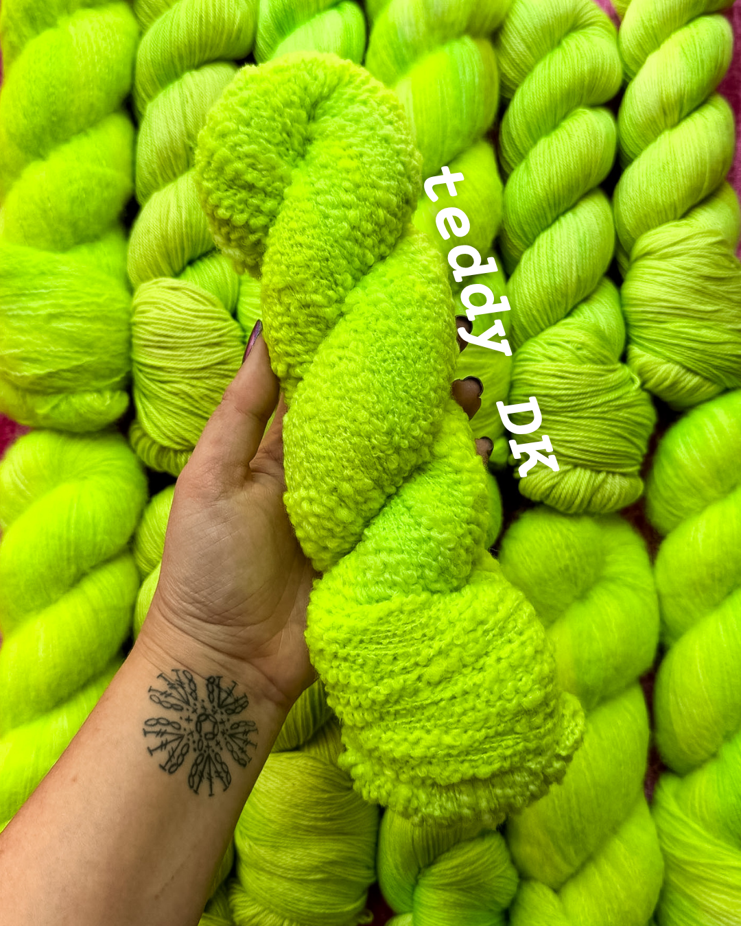 BANANA (dyed to order)